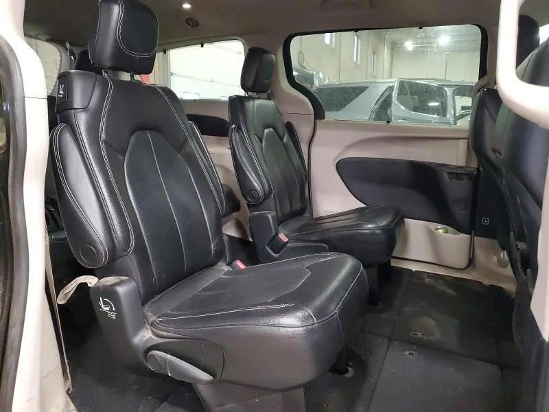 2022 CHRYSLER PACIFICA TOURING L  