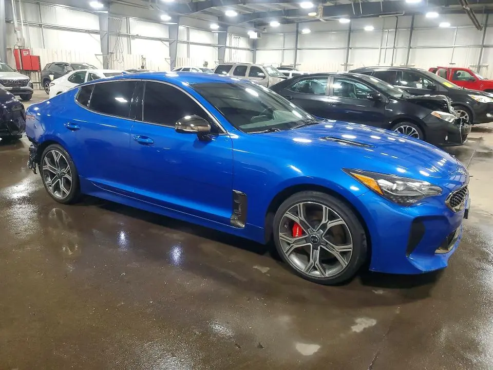 2020 KIA STINGER GT  
