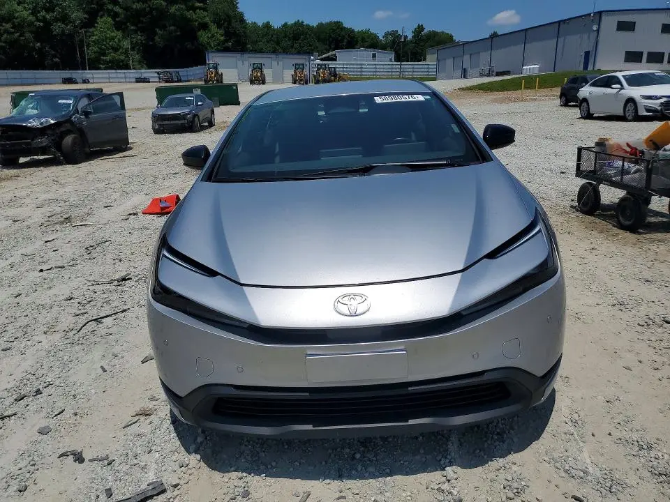 2024 TOYOTA PRIUS LE  