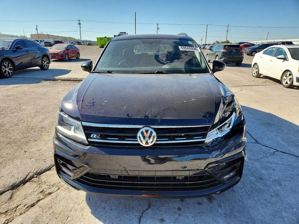2020 VOLKSWAGEN TIGUAN SE  