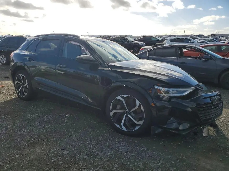 2024 AUDI Q8 E-TRON PREMIUM PLUS  