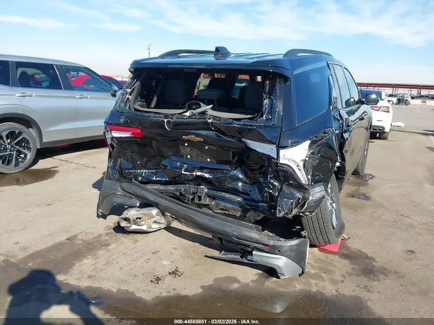 2026 CHEVROLET TRAVERSE FWD LT