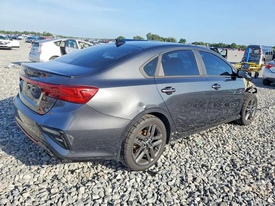 2021 KIA FORTE GT LINE  