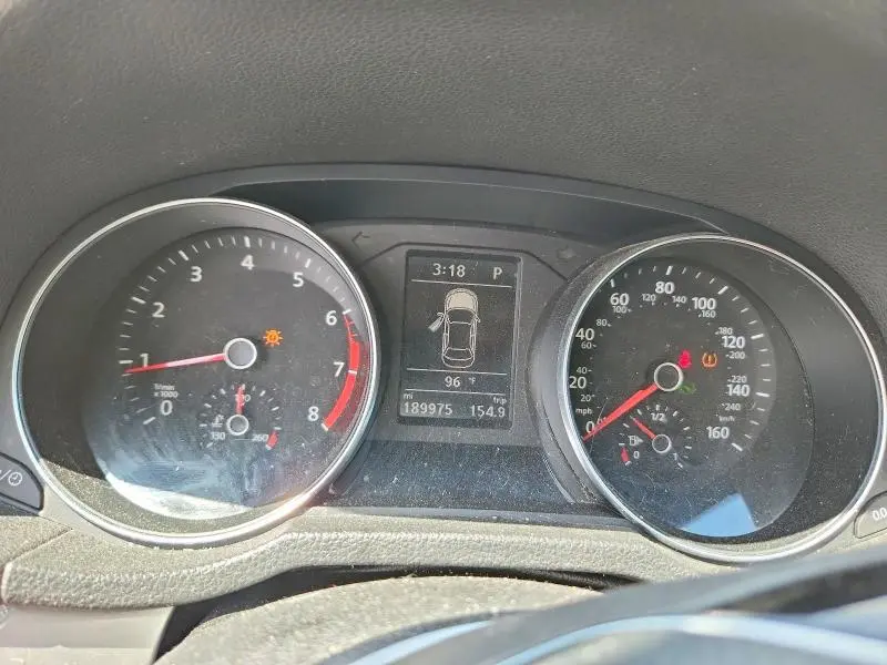 2016 VOLKSWAGEN PASSAT S  