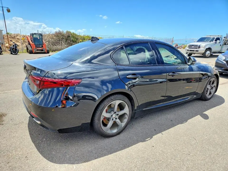 2018 ALFA ROMEO GIULIA   