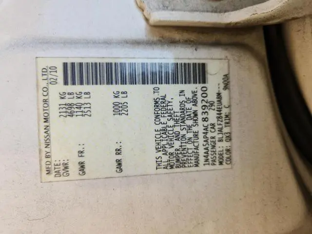 2010 NISSAN MAXIMA S  