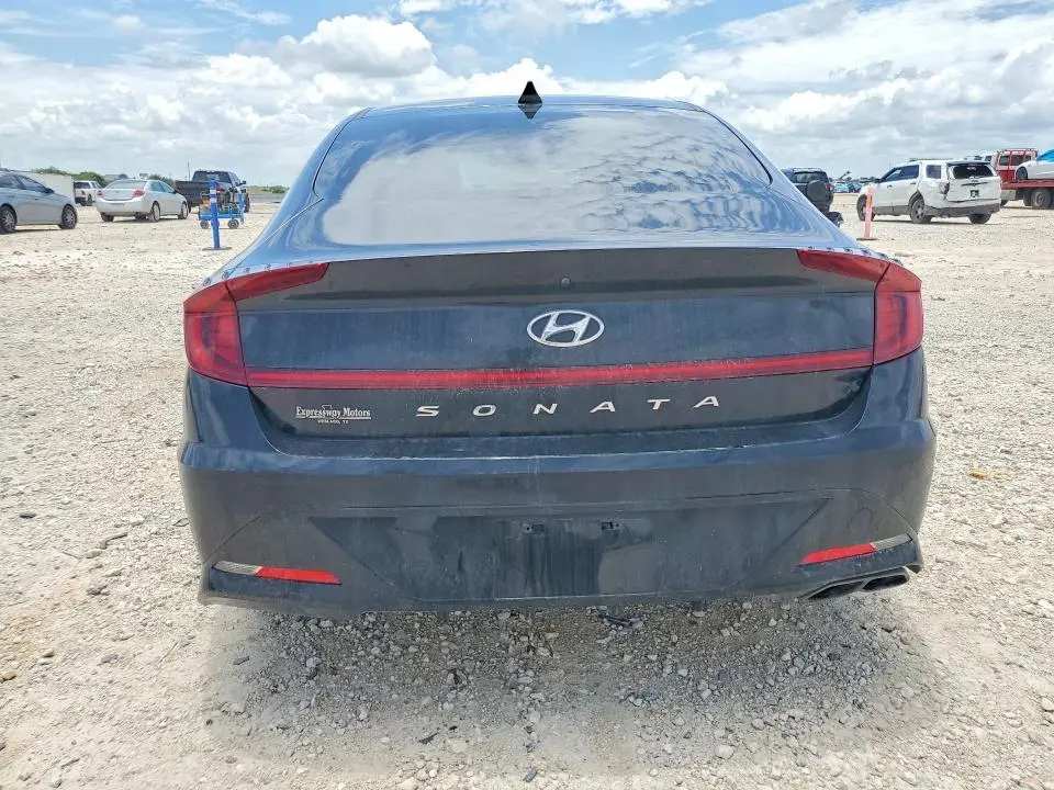 2022 HYUNDAI SONATA SEL  