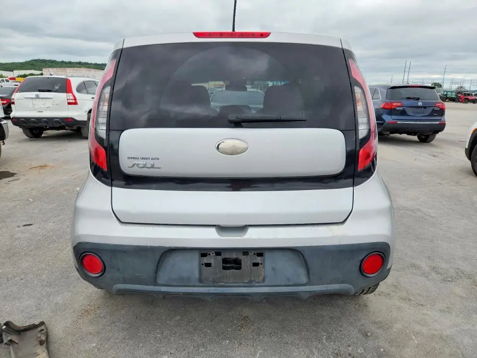2018 KIA SOUL BASE  