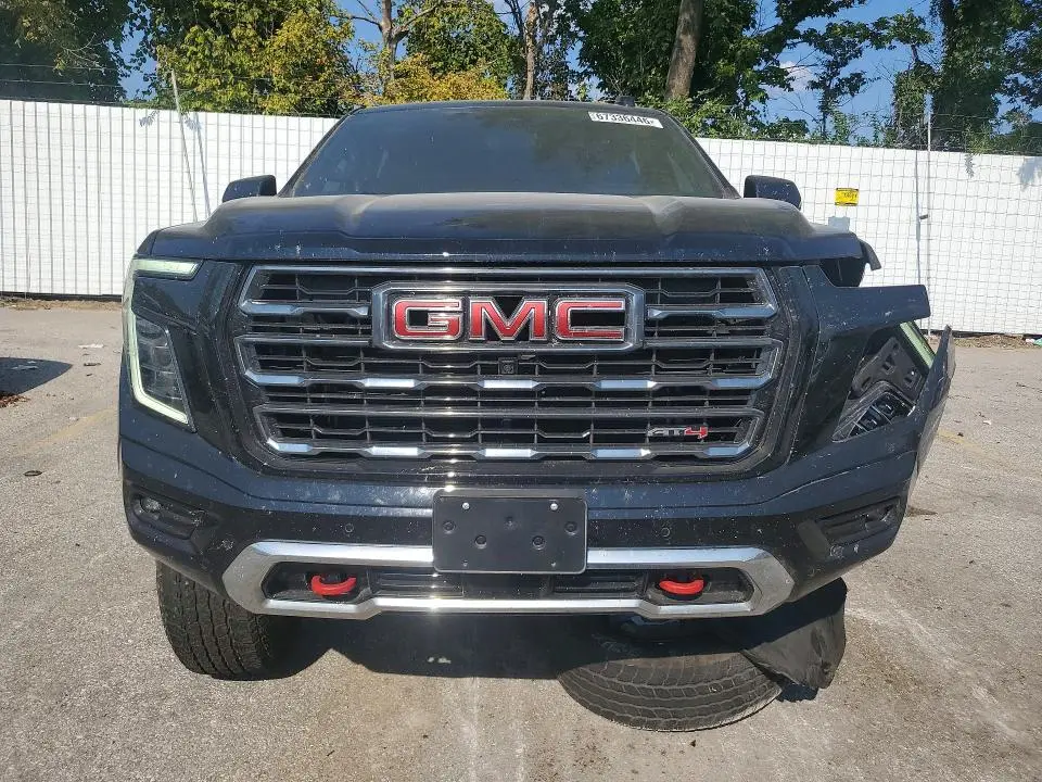 2025 GMC YUKON XL AT4  