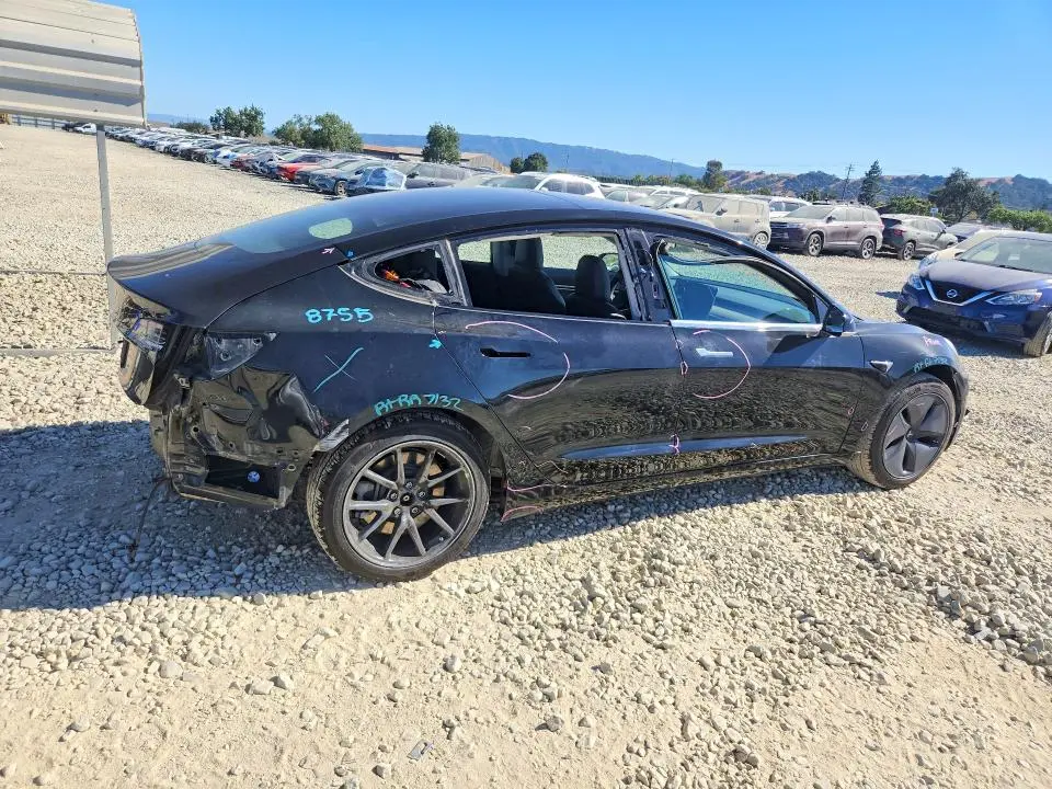 2018 TESLA MODEL 3   
