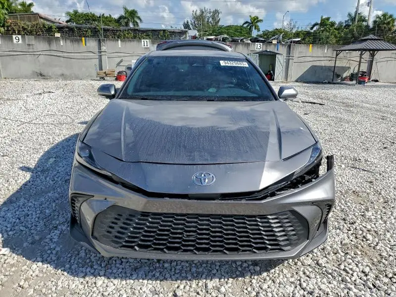 2025 TOYOTA CAMRY XSE  