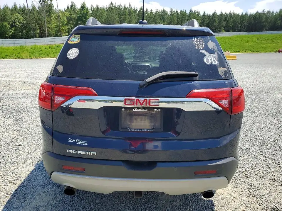 2017 GMC ACADIA SLT-2  