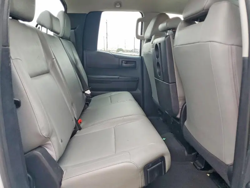 2015 TOYOTA TUNDRA SR  