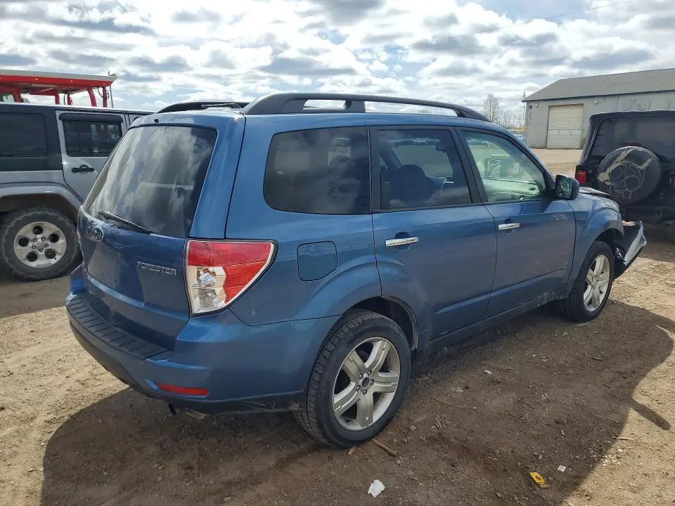 2010 SUBARU FORESTER   