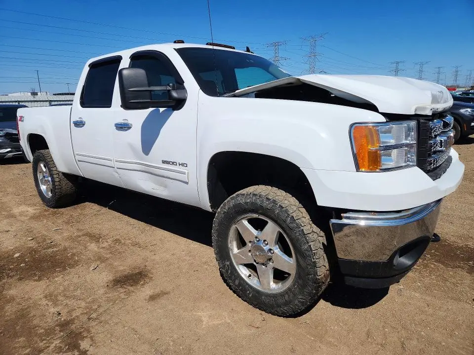 2013 GMC SIERRA K2500 SLT  