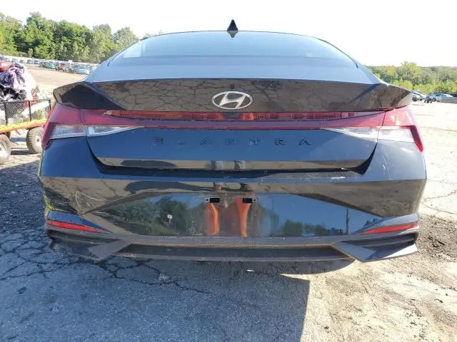 2022 HYUNDAI ELANTRA SEL  
