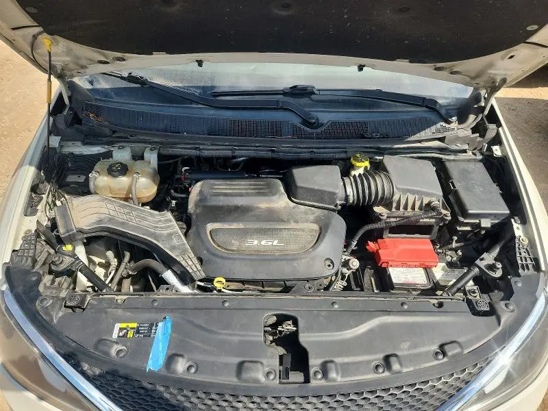 2017 CHRYSLER PACIFICA TOURING L  