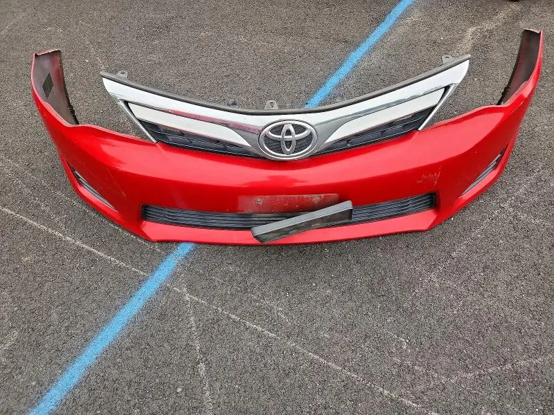 2013 TOYOTA CAMRY LE  