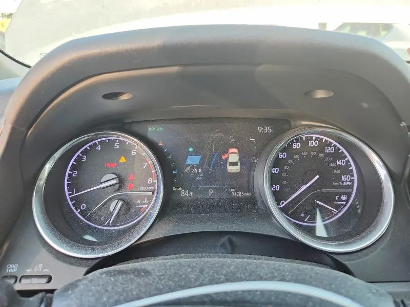 2019 TOYOTA CAMRY XLE  