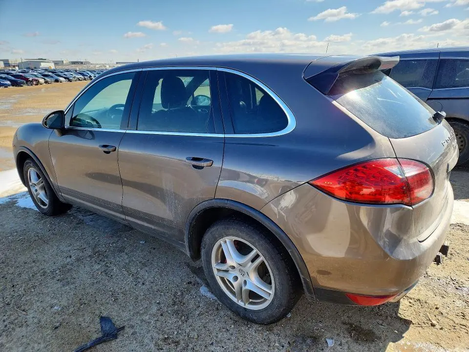 2012 PORSCHE CAYENNE   