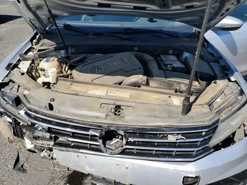 2017 VOLKSWAGEN PASSAT R-LINE  