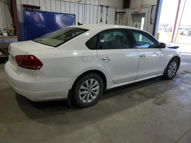 2012 VOLKSWAGEN PASSAT S  
