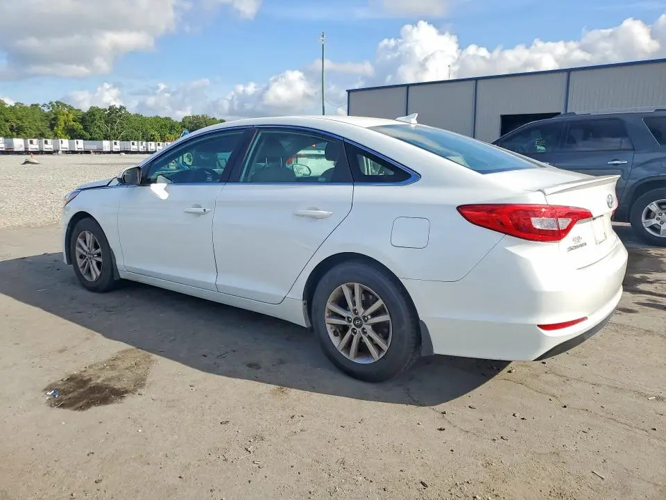 2017 HYUNDAI SONATA SE  