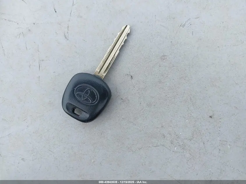 2020 TOYOTA SIENNA L