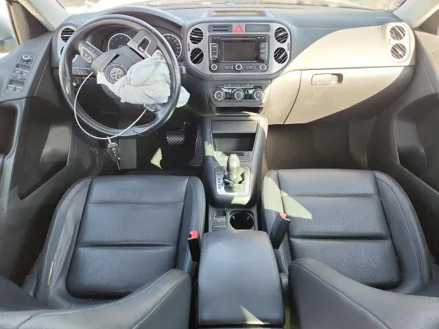 2011 VOLKSWAGEN TIGUAN S  