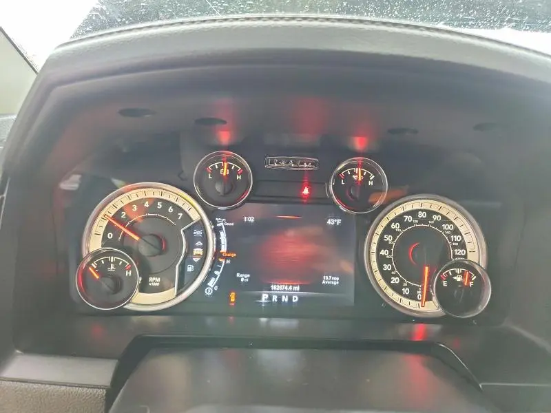 2015 RAM 1500 LARAMIE  