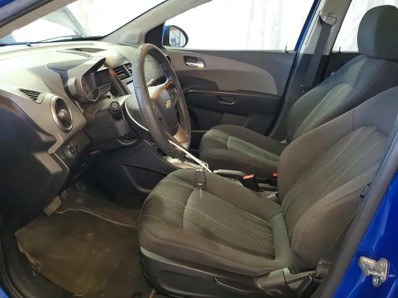 2016 CHEVROLET SONIC LT  
