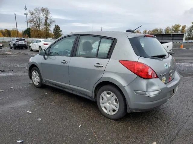 2010 NISSAN VERSA S  