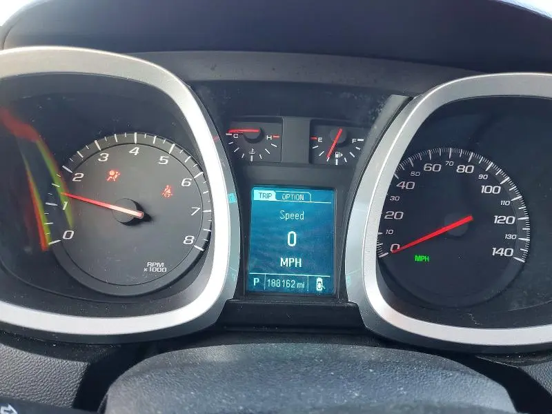 2017 CHEVROLET EQUINOX LT  