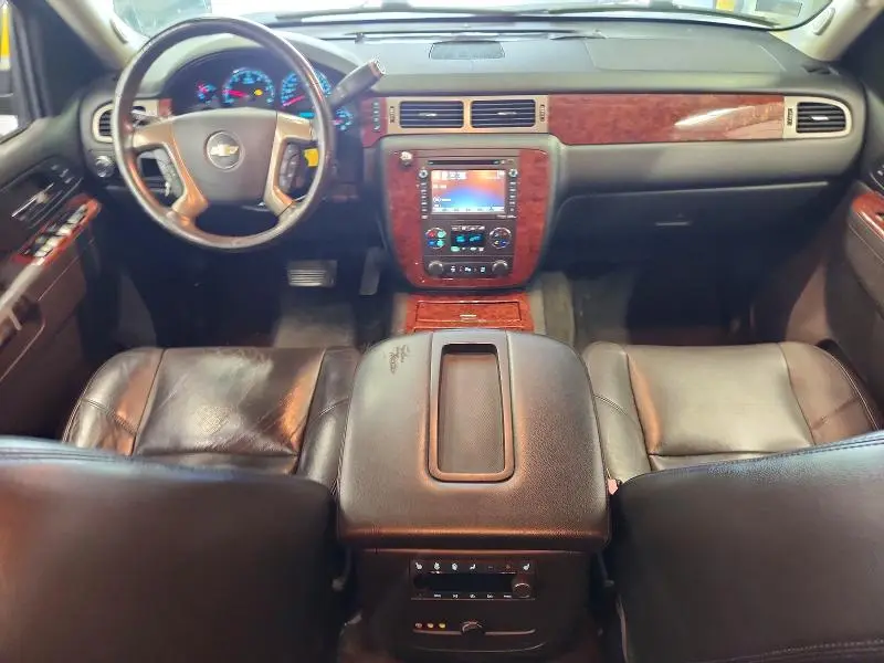 2014 CHEVROLET SUBURBAN C1500 LTZ  