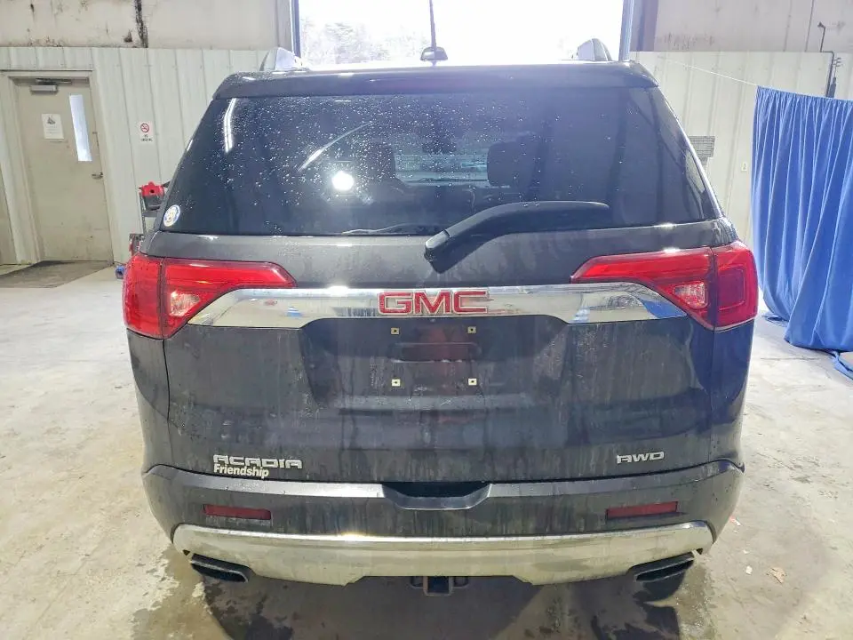 2017 GMC ACADIA DENALI  