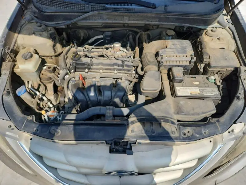 2011 HYUNDAI SONATA GLS  