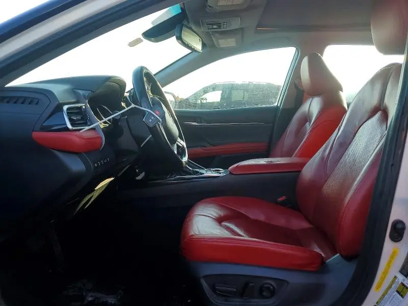 2018 TOYOTA CAMRY XSE V6  