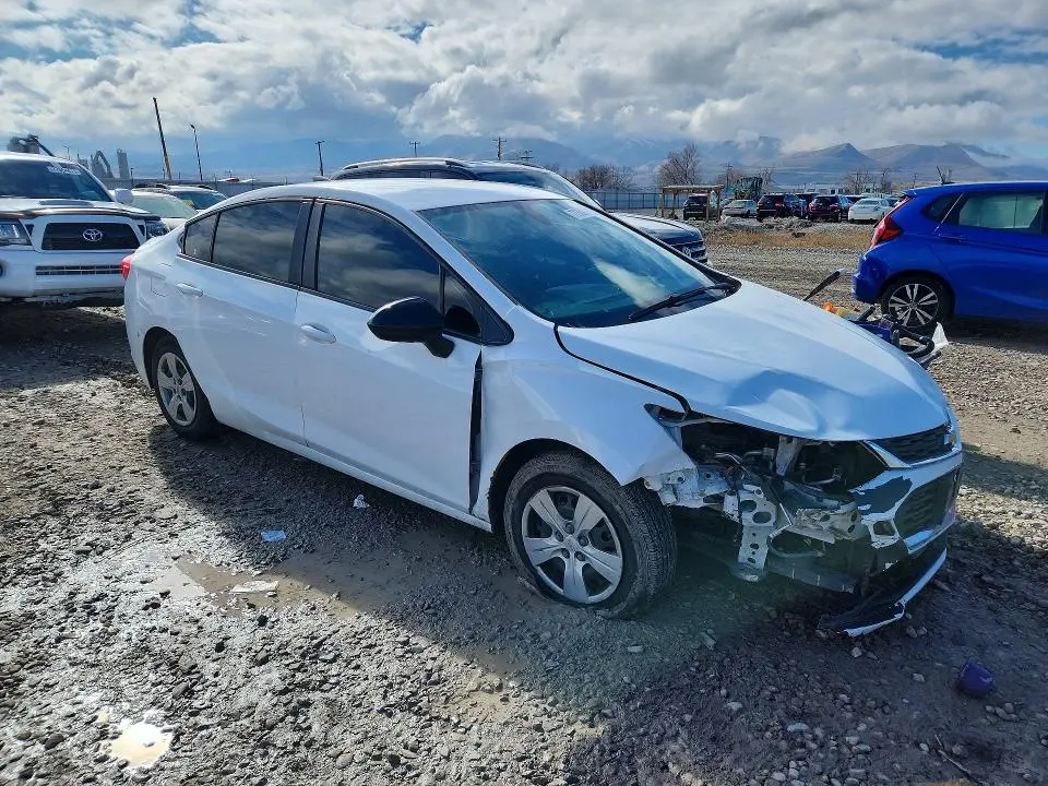 2018 CHEVROLET CRUZE LS  