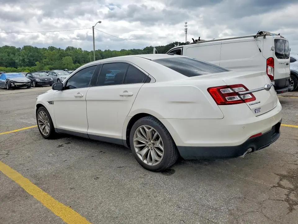 2015 FORD TAURUS LIMITED  