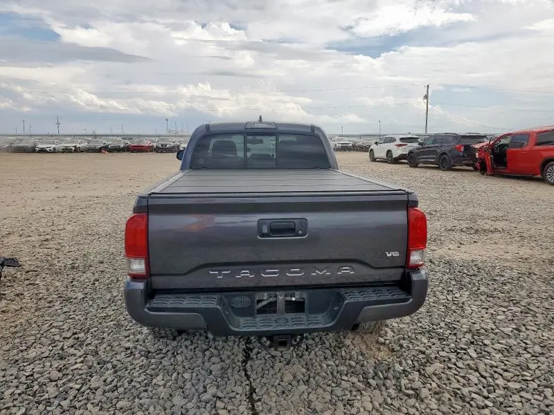 2016 TOYOTA TACOMA DOUBLE CAB  