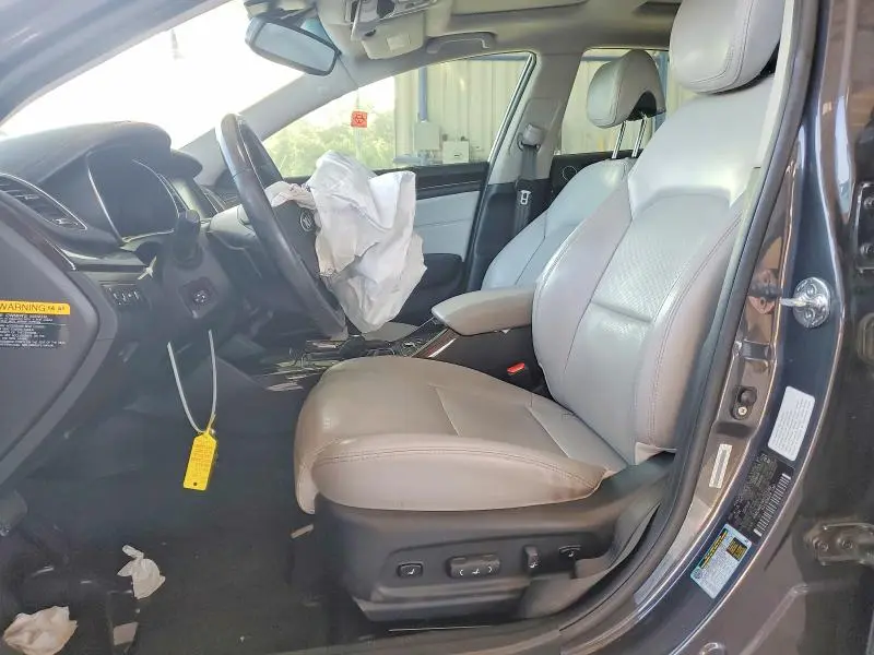 2014 KIA CADENZA LIMITED  