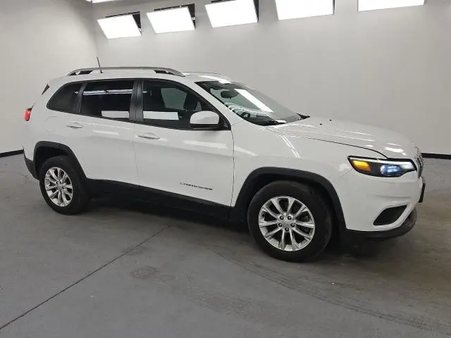 2021 JEEP CHEROKEE LATITUDE  
