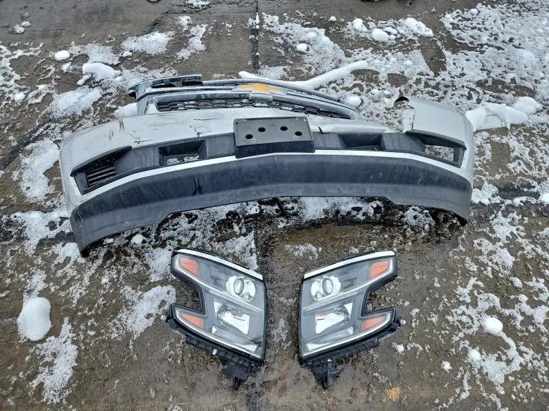 2018 CHEVROLET SUBURBAN K1500 LS  