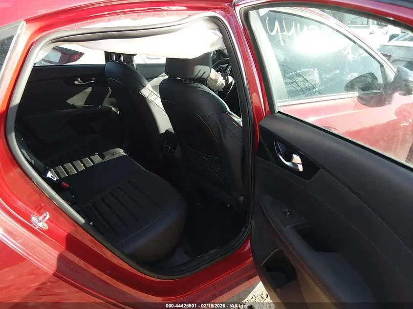 2023 KIA FORTE GT