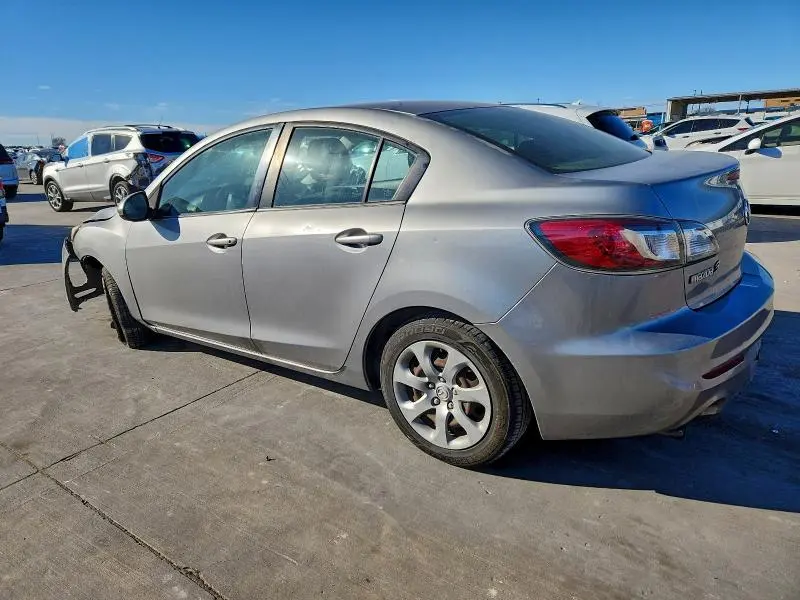 2013 MAZDA 3 I  