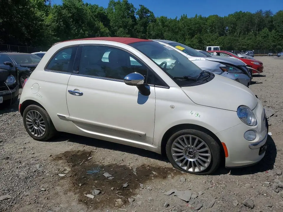 2013 FIAT 500 LOUNGE  