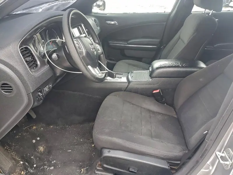 2013 DODGE CHARGER SE  