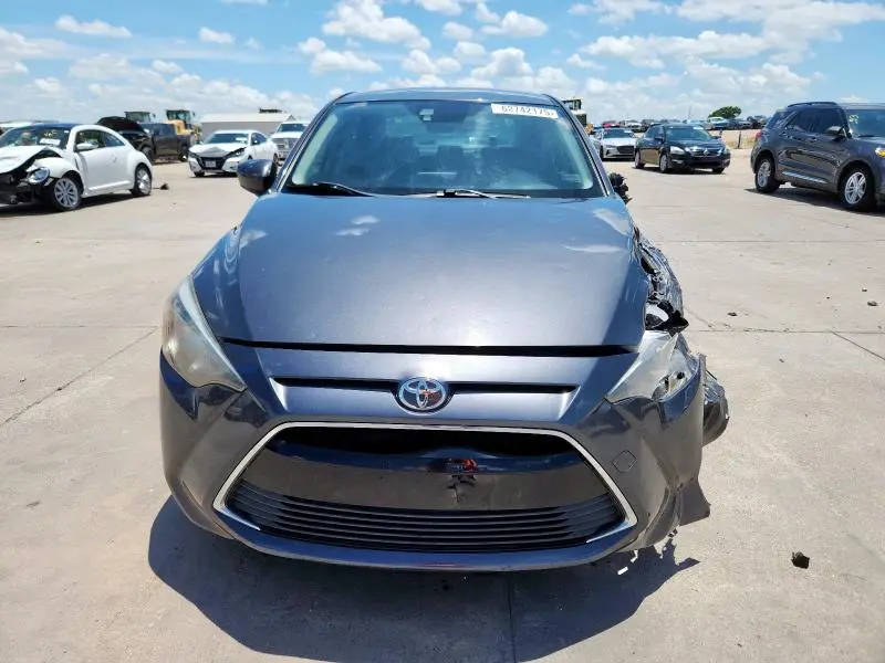 2018 TOYOTA YARIS IA   