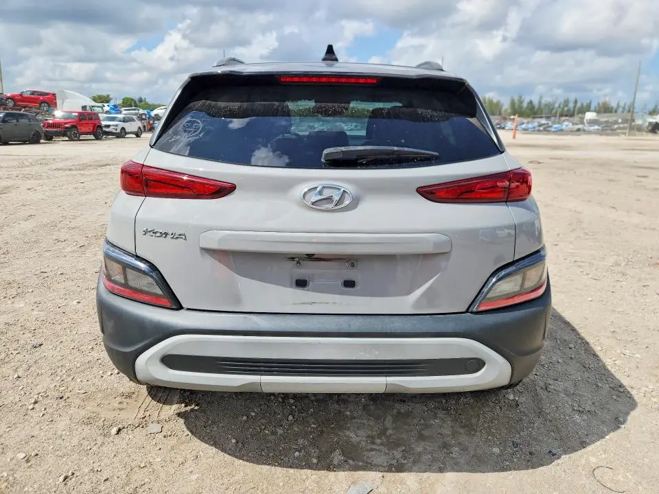 2022 HYUNDAI KONA SEL  