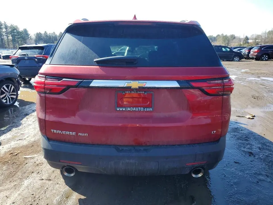 2023 CHEVROLET TRAVERSE LT  